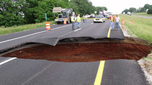 Emergency Repairs Get Underway on I-24 Sinkhole