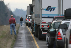 Washington State Working on System to Help Truckers Bypass Flooded I-5