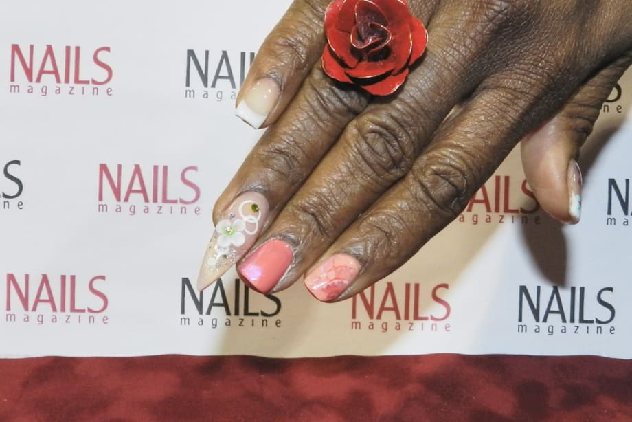 IBS Las Vegas: NAILS Mani-Cam