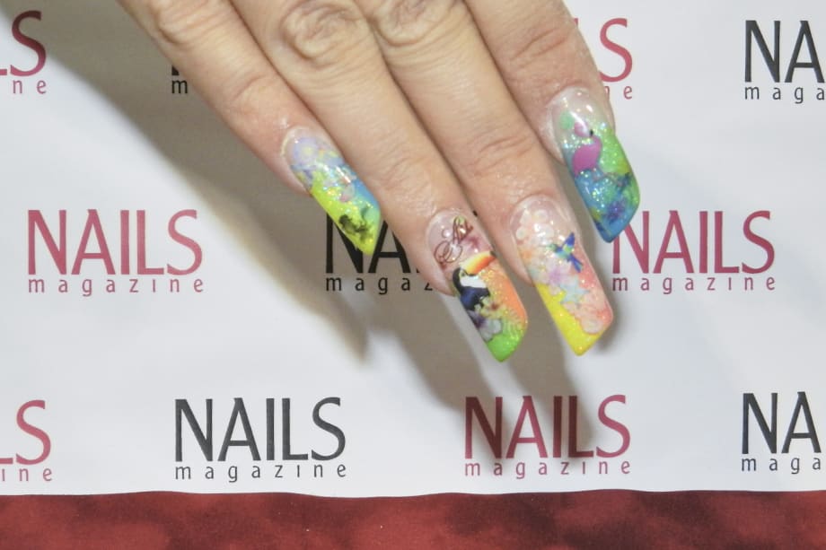 IBS Las Vegas: NAILS Mani-Cam