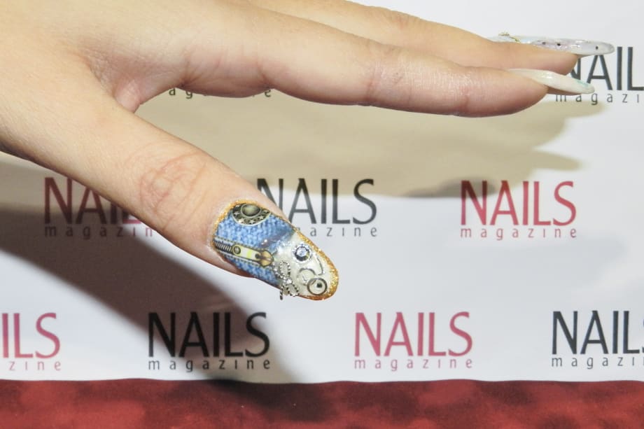 IBS Las Vegas: NAILS Mani-Cam