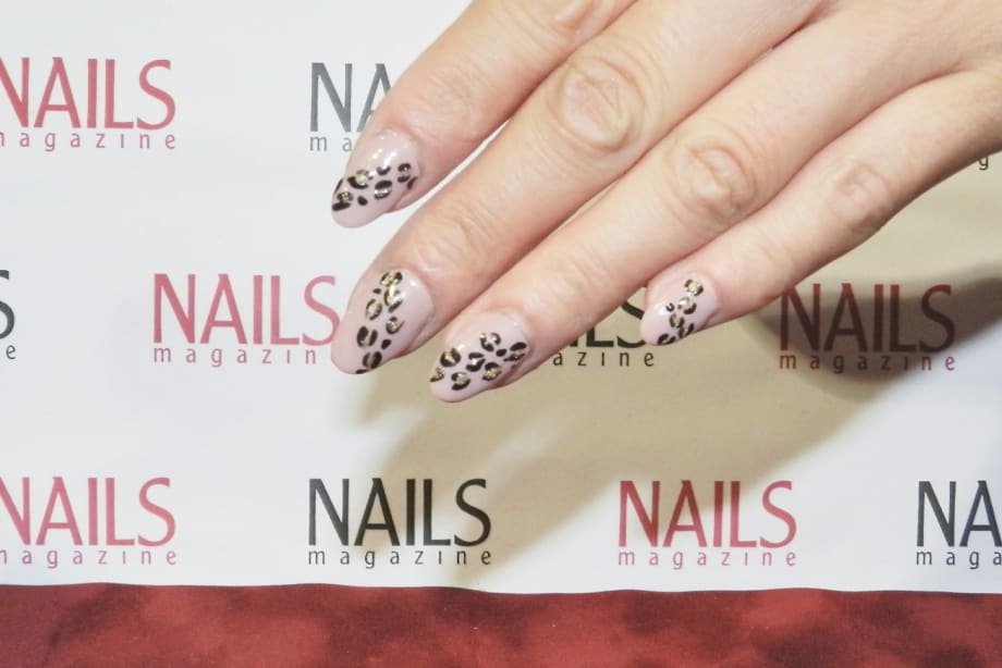 IBS Las Vegas: NAILS Mani-Cam