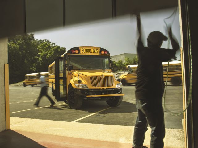 Continental tires to be standard on IC Bus school buses