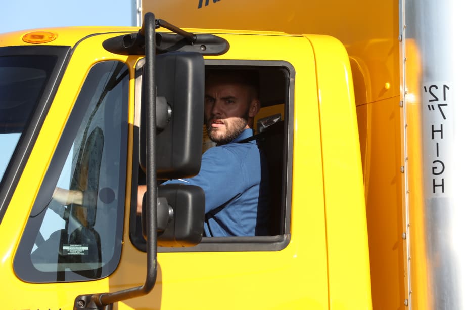 Bill Would Create Pathway for Under-21 Truck Drivers