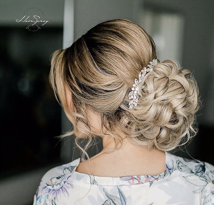 15 Boho Updos and Braids Perfect for Wedding Hair Inspiration by Sara Ortega @hairspray_studio