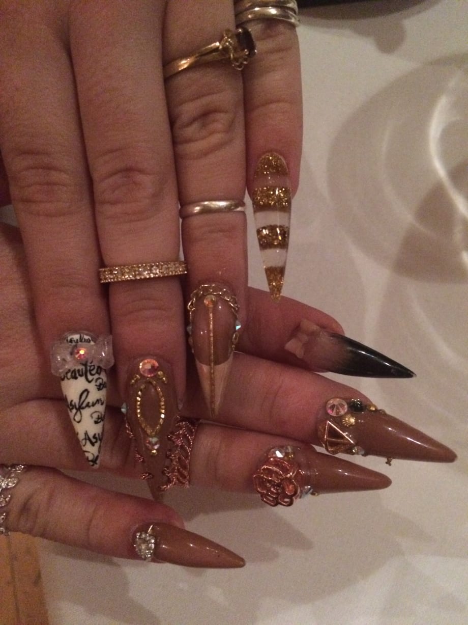 ISSELB15: Nail Looks Spotted on the Show Floor