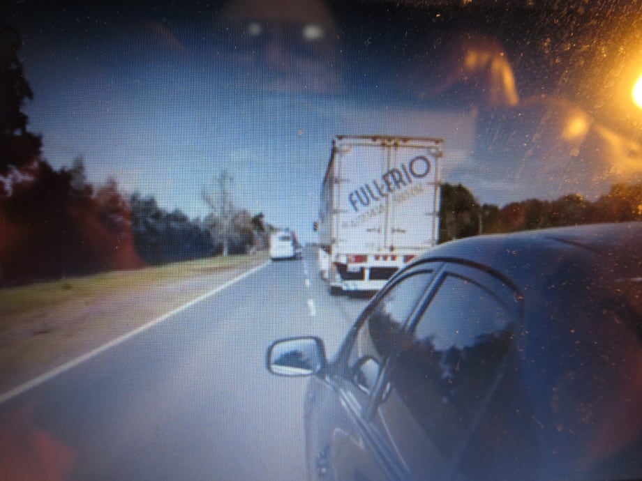 Samsung System Tells Motorists When It's Safe to Pass