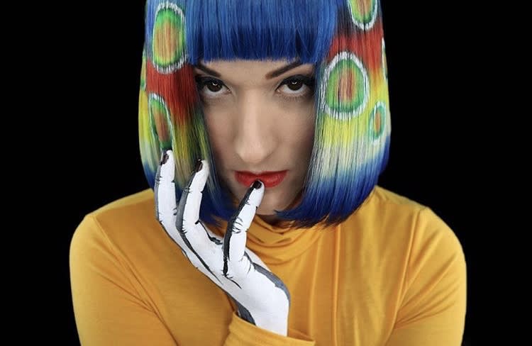 Meet Shannon Romano: The Artist Behind the Hair Paintings @_p_i_g_m_e_n_t_
