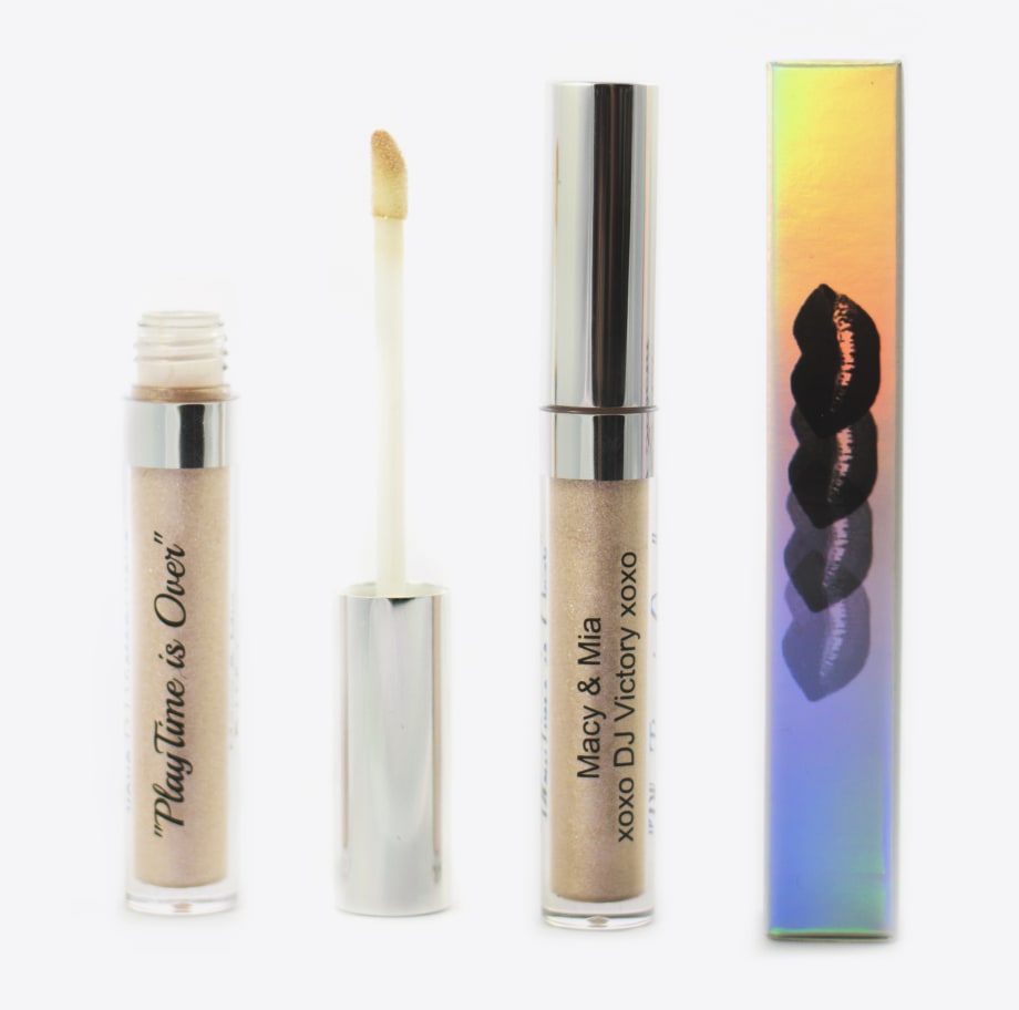 Macy & Mia Cosmetics Collaborates with Wrestling Star Ashley Sebera on Five-Piece Collection