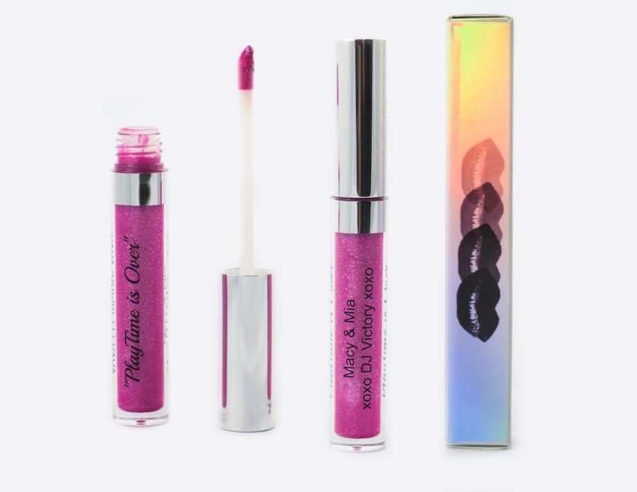 Macy & Mia Cosmetics Collaborates with Wrestling Star Ashley Sebera on Five-Piece Collection