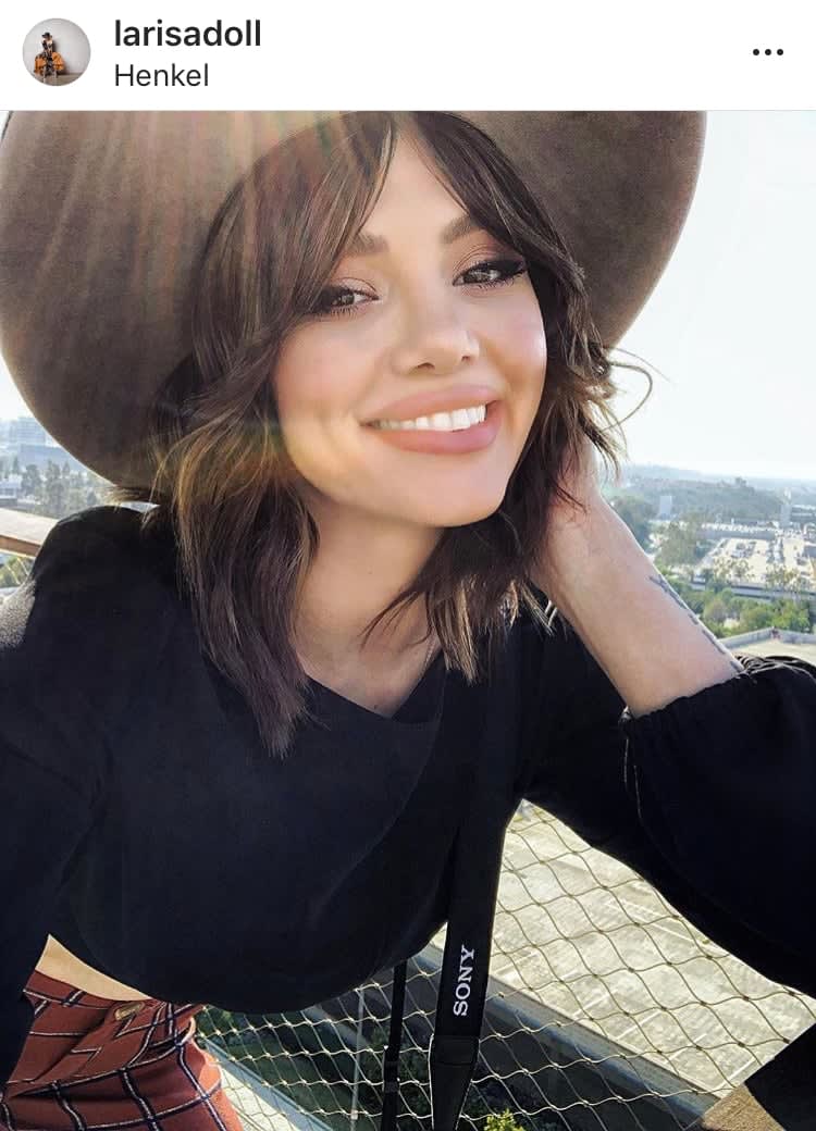 Curtain Bangs: 14 Ways to Wear 2019's Cool Girl Hair Cut