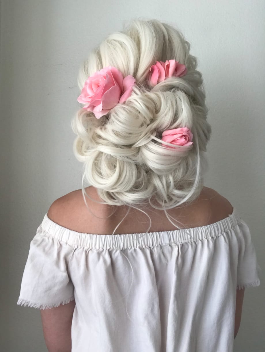 Announcing the Wedding Belles Top 10 Semifinalists