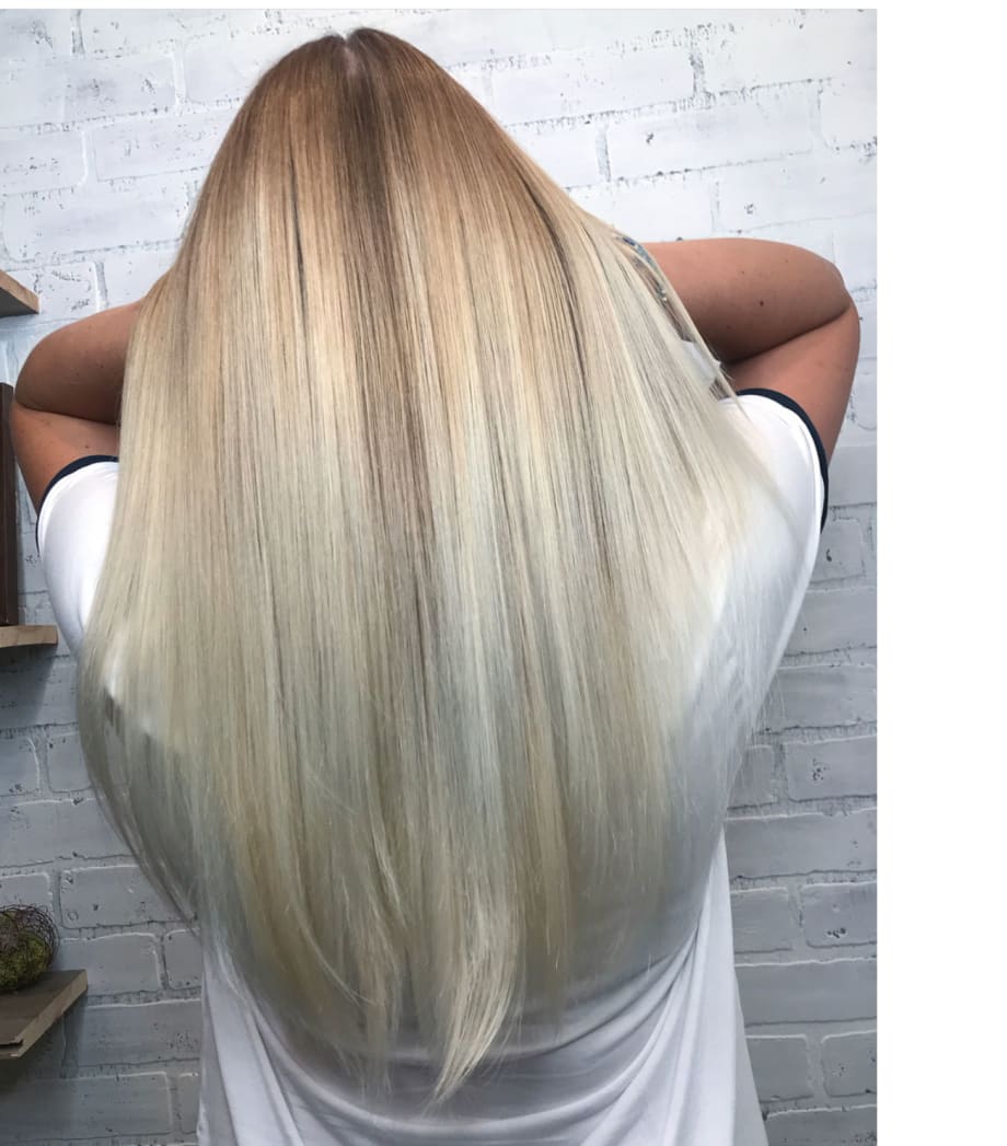 Get the Look: Platinum Blonde Highlights Using Fluid Hair Painting