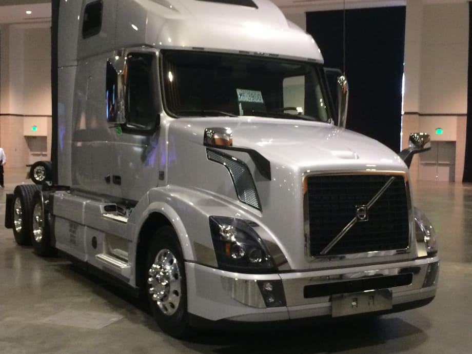 Volvo Enhances Connectivity Support For Older Truck Models