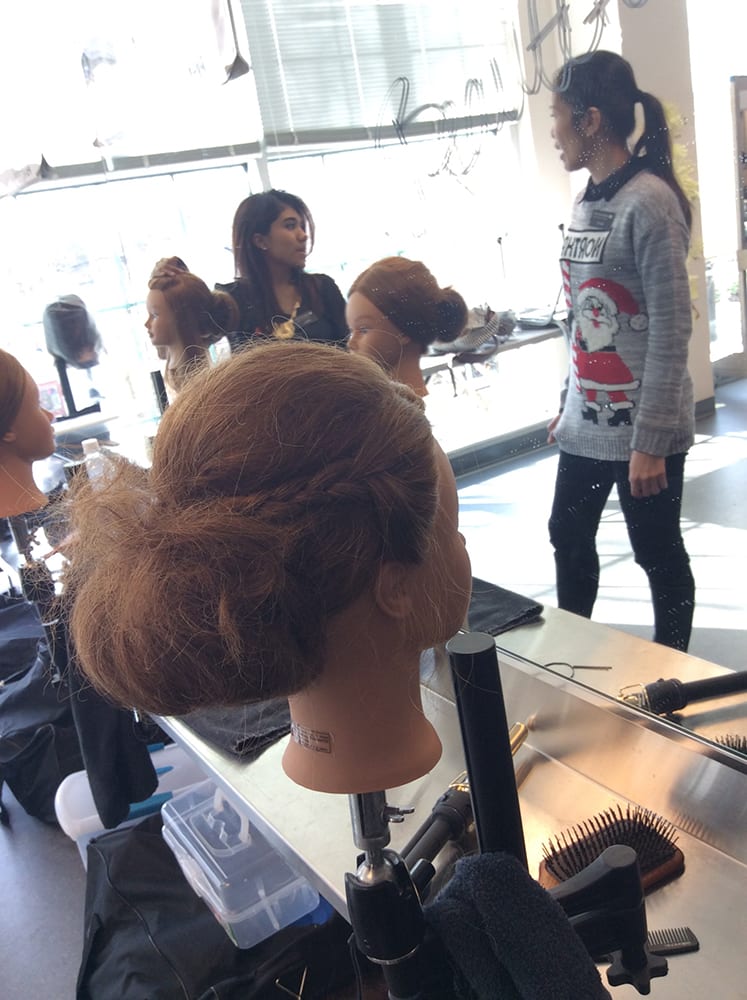 New Cosmetology Student Hannah Barnette Starts Her Beauty School Adventure!