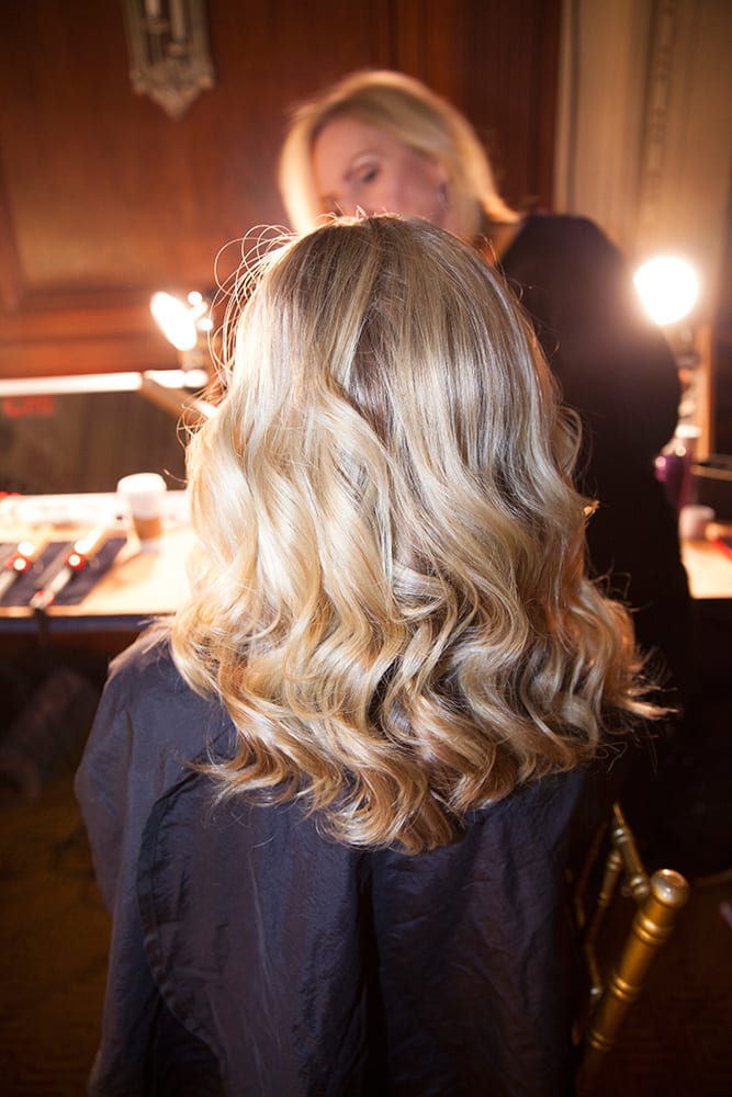 HOW-TO: Sensuous Soft Waves Seen at Sherri Hill NYFW