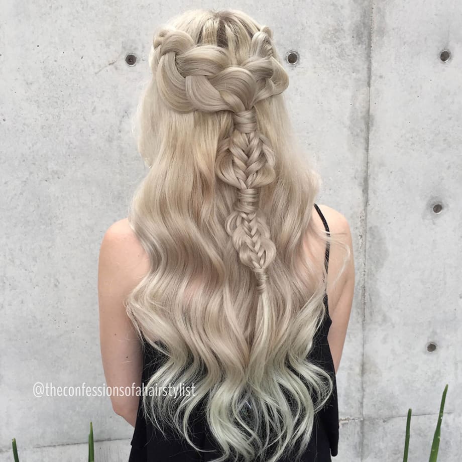HOW-TO: A New Twist on a Deconstructed Fishtail Braid
