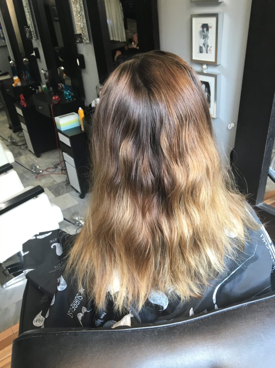 Diary of a Beauty Editor MAKEOVER: Balayage Using Miami Beach Bombshell Lightener from GKhair