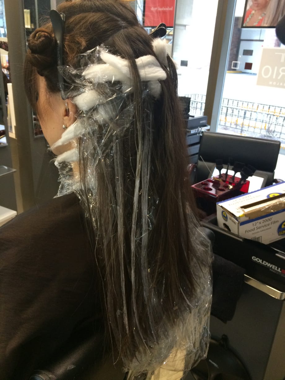 MONEY-MAKING HOW-TO: Low-Maintenance Haircolor for Pregnant Client
