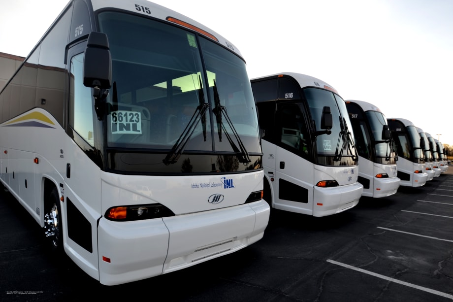 MCI delivers 52 J4500s to Idaho