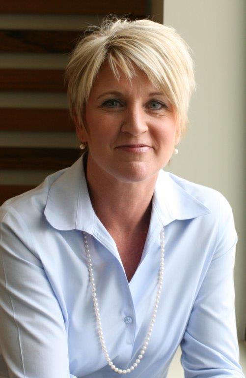 ISPA Presents Jean Kolb with Dedicated Contributor Award