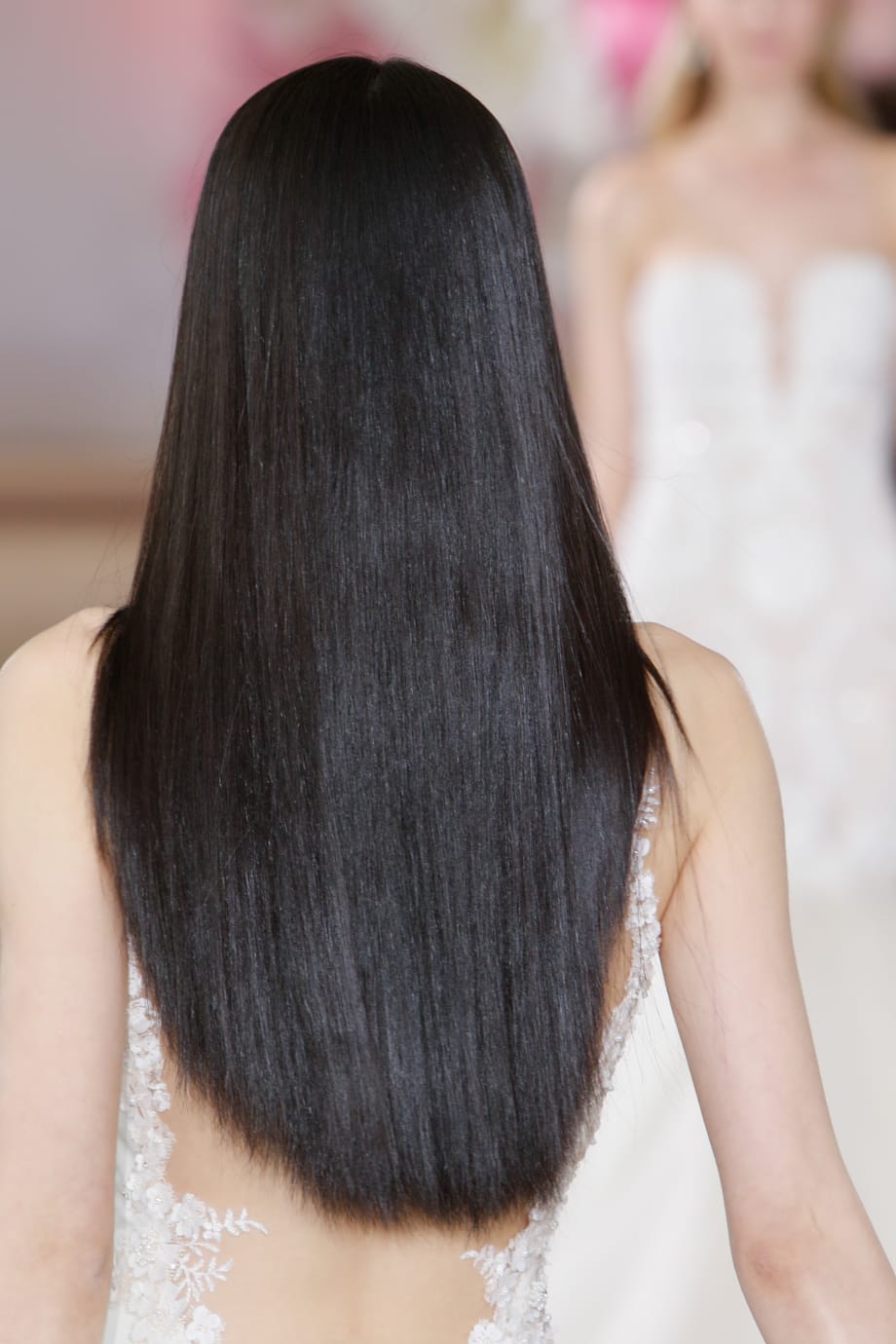How to Style Hair Down for a Wedding