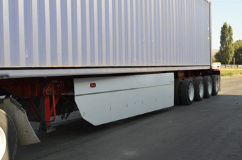 Freight Wing Introduces Chassis Side Skirts for Intermodal Operators