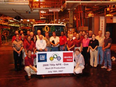 2008 Isuzu N-Series and GM W-Series Gas-Powered Trucks Now Available