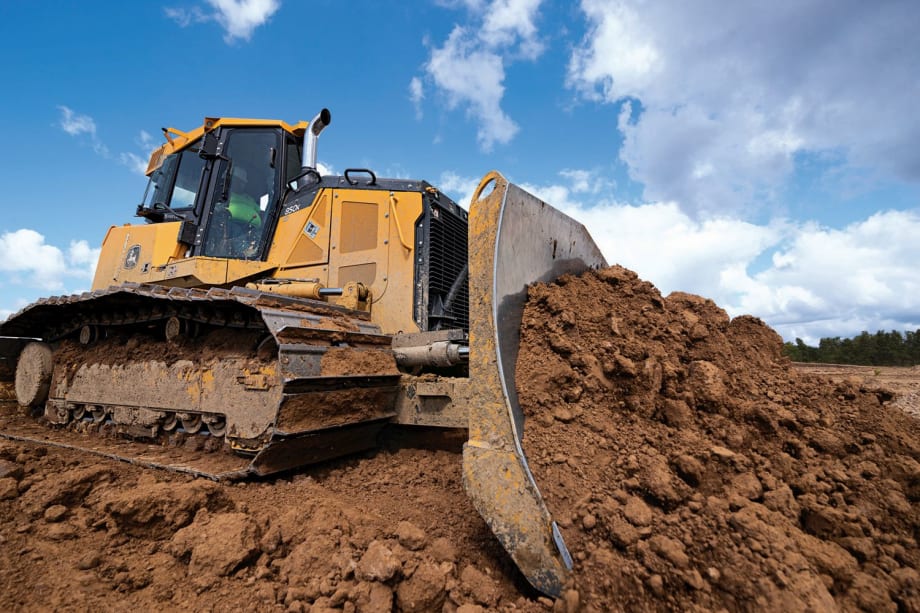 Deere's Crawler Dozers: Making 3D Grade Control a More Powerful Tool