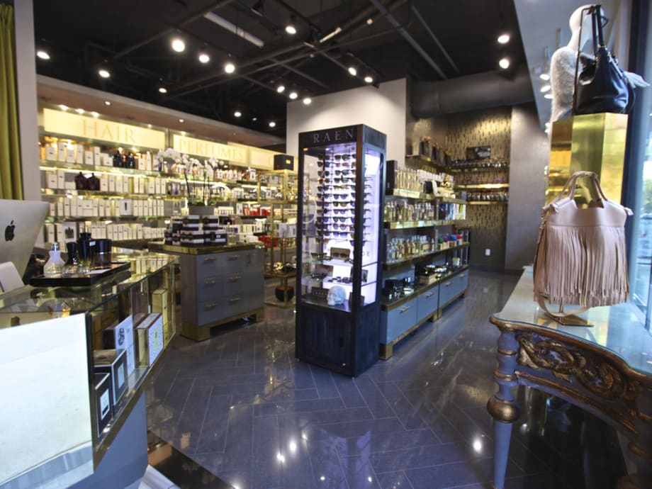 Salons of the Year 2016: Jose Luis Salon