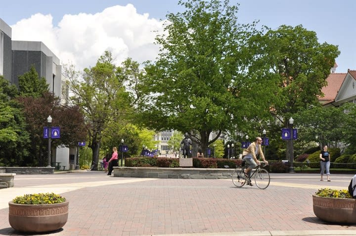 Web Extra: James Madison U. to limit on-campus vehicles to boost sustainability