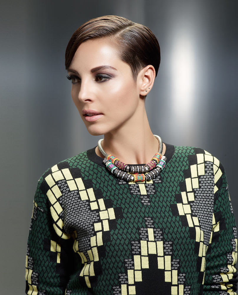 Elegant Edge: Clipper Cutting for Men and Women