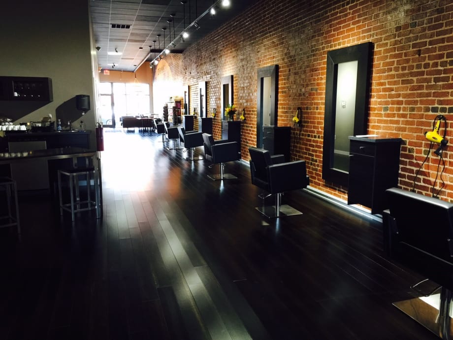Salon Tour: J Roberts Salon & Studios