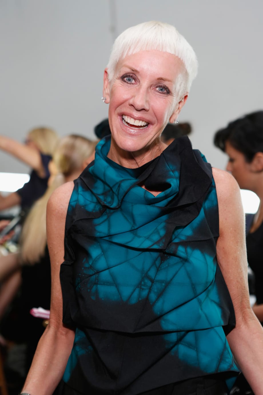 10 Celebrities Spotted Wearing The Androgynous Hair Trend Look