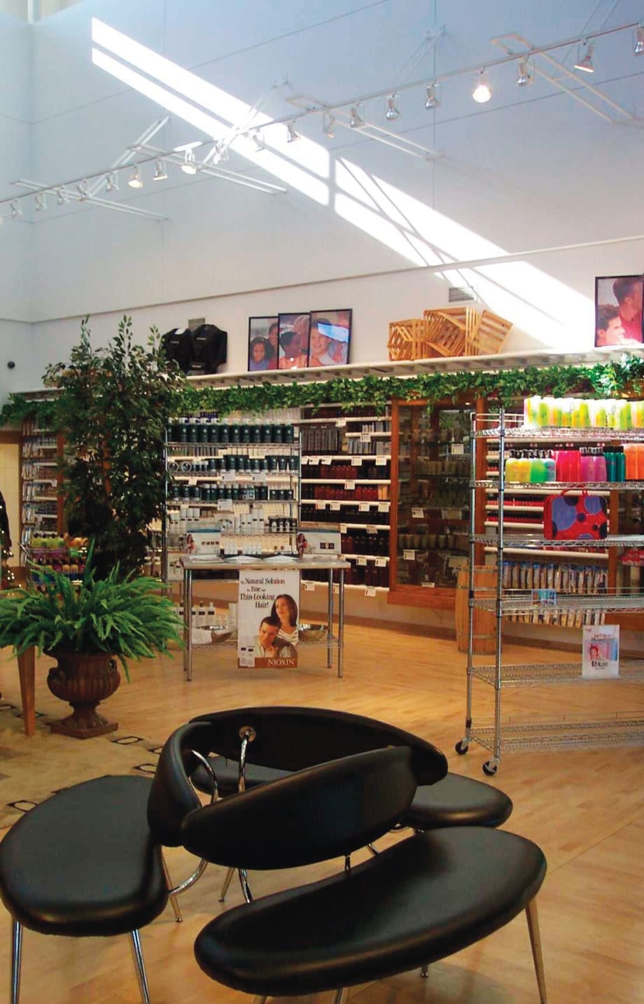 On the Road: La James Intl. College Tuscany Day Spa, Des Moines