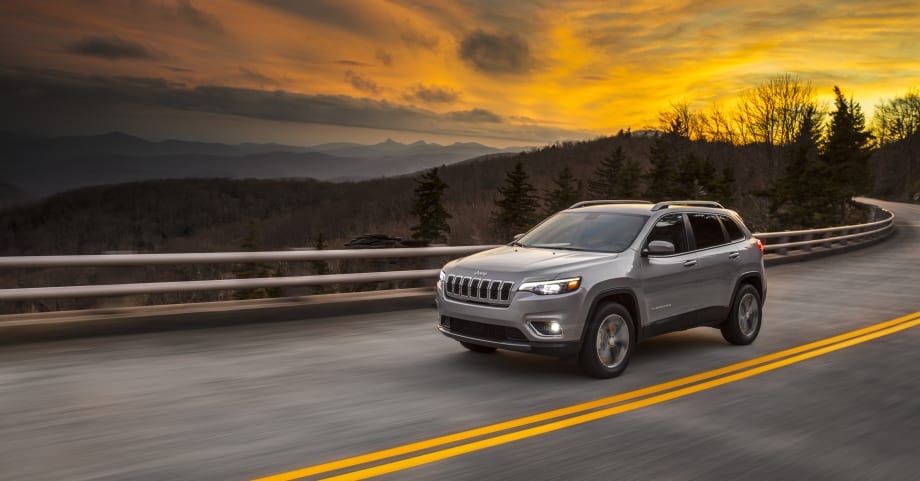FCA Teases 2019 Jeep Cherokee