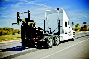 Jerr-Dan HDUL-450D Turns Tractor Into Recovery Unit