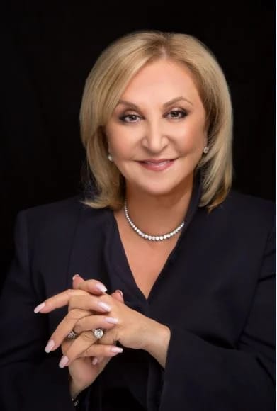 Memo Exclusive: An Interview with Jessica Vartoughian of Jessica Cosmetics