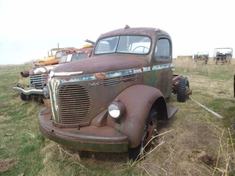 K-Bid Offering Over 300 Collector Cars