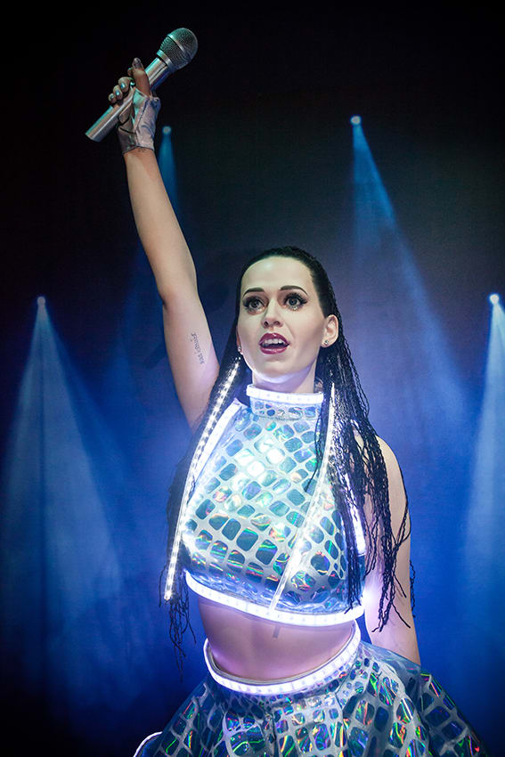 Hairdreams Human Hair Extensions Crown Katy Perry, Lady Gaga and Jean-Paul Gautier at Famous Museum