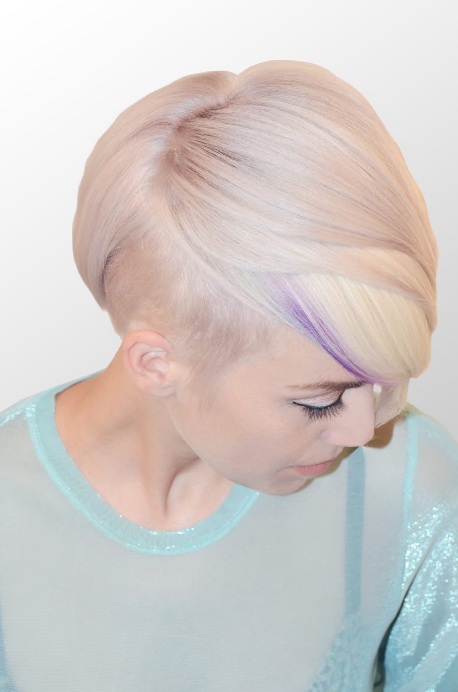 Dimensional Toning Technique On Double-Processed Hair