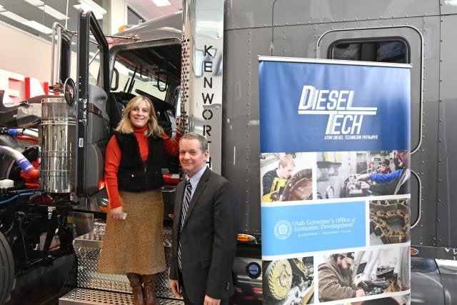 Kenworth Donates $400K to Community College
