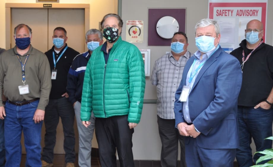 Keolis essential employees enjoy food for heroes luncheon