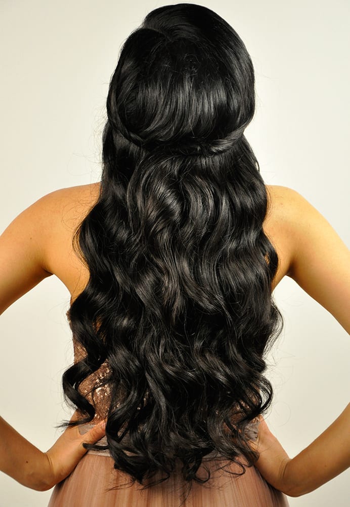 HOW-TO: Classic Half-Up Half-Down Style