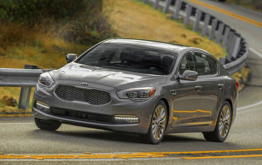 National Offers Kia K900 Luxury Sedan