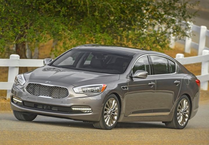 Kia's K900 Adds V-6 Powertrain for 2016