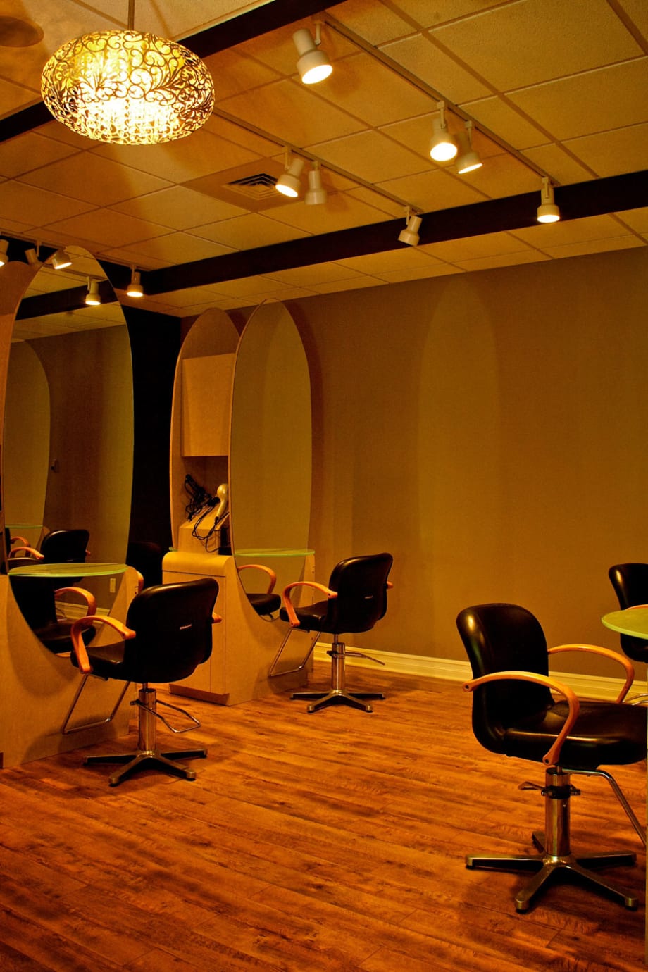 Kimi K. Salon & Spa