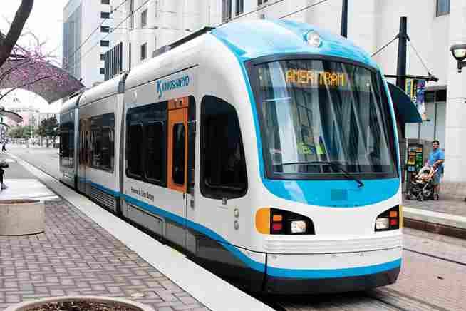 Kansas City may have streetcar system by 2015