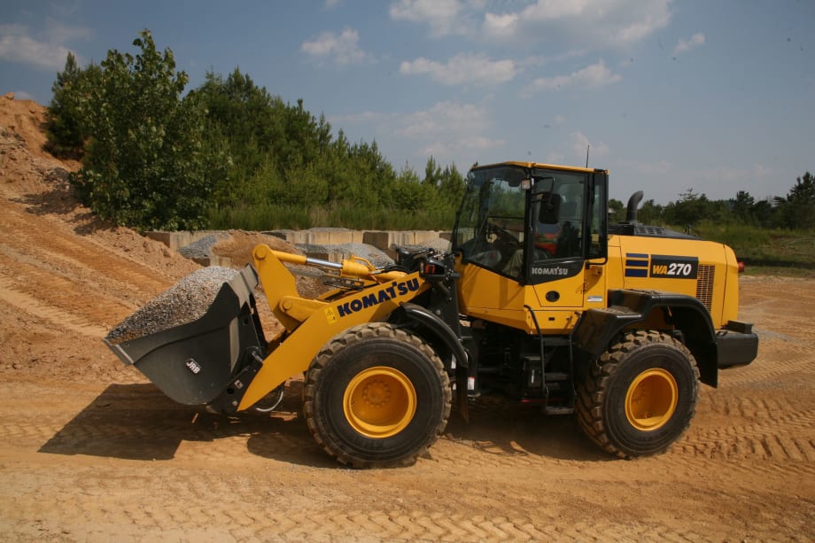 A Fuel-Saving Wheel Loader for All Four Seasons