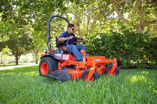 HX160L and HX180L Excavators